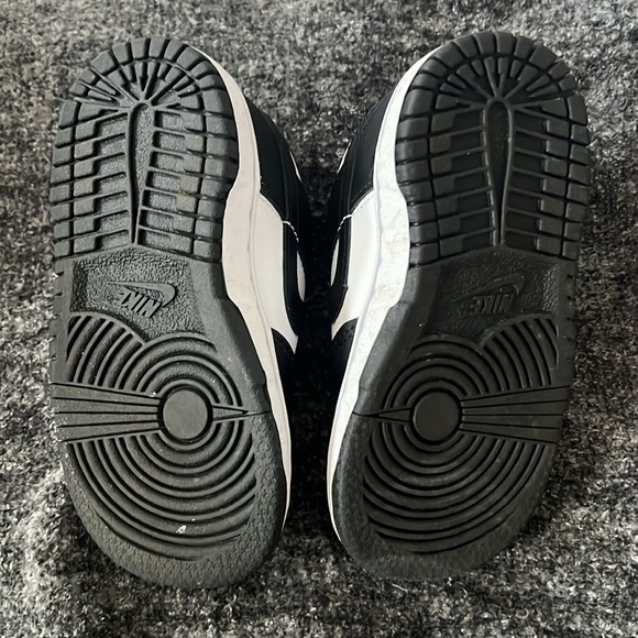 Kids air Jordan pandas - Picture 2 of 3